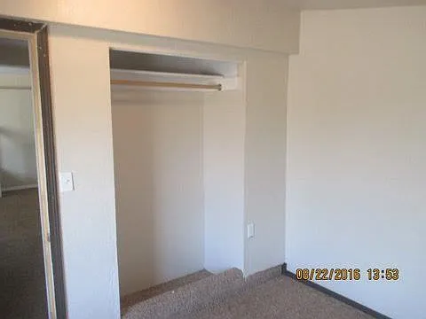 223 E Florida Ave — Photo 8