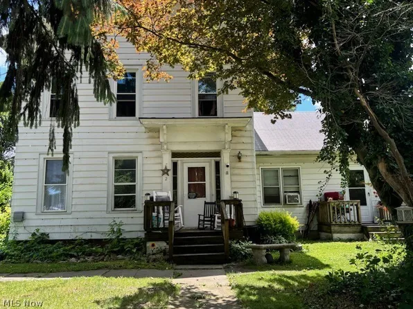 402 E Main St, South Amherst, OH 44001