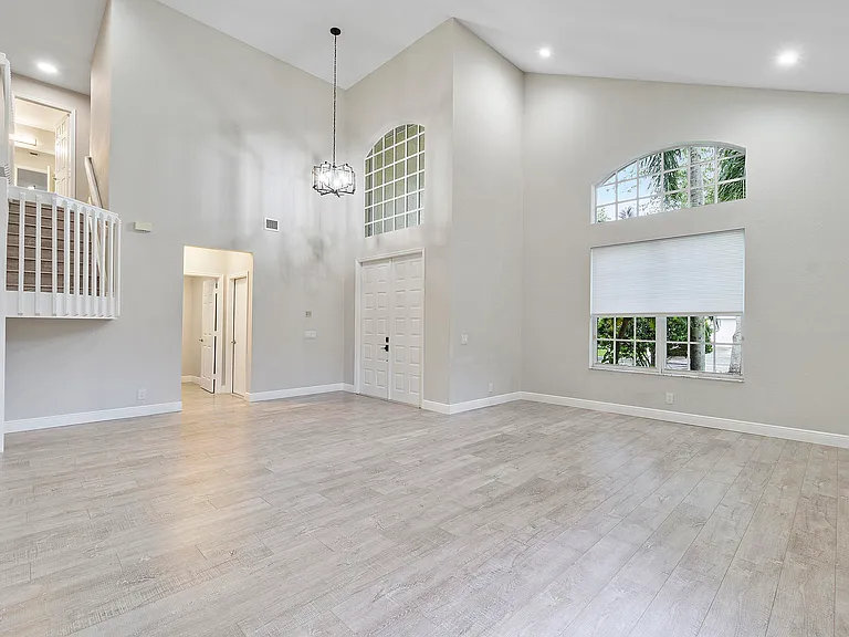 6364 NW 78th Dr — Photo 30