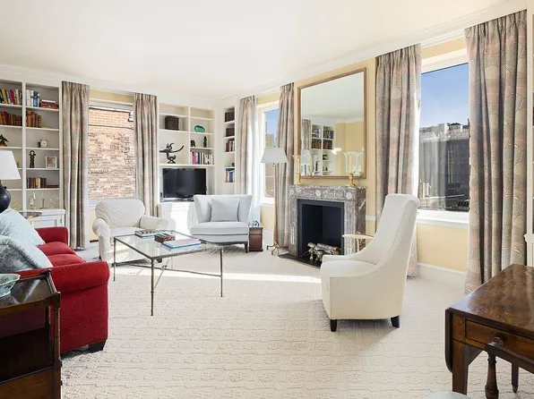 825 5th Ave APT 8E, New York, NY 10065