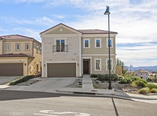 20638 W Deer Grass Ct, Northridge, CA 91326