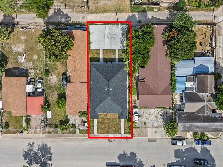 835 E Taylor St #B — Photo 21