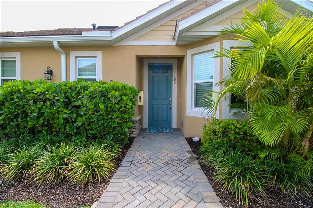 2 bed, 2.0 bath, 1460 sqft, $2,995 — Photo 4