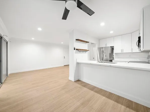 589 N Johnson Ave Unit 110, El Cajon, CA 92020