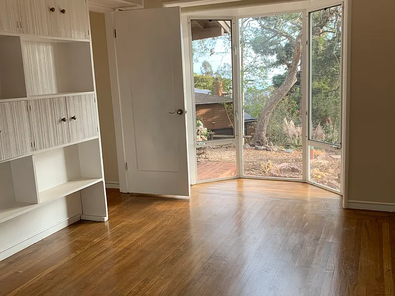 75 Parnassus Rd — Photo 11