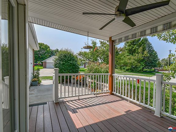 2nd image of 5610 Harmony Ct