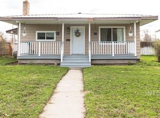 1130 W 4th St, Weiser, ID 83672