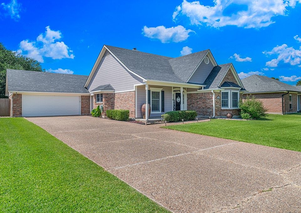 1st image of 5506 Lake Side Dr