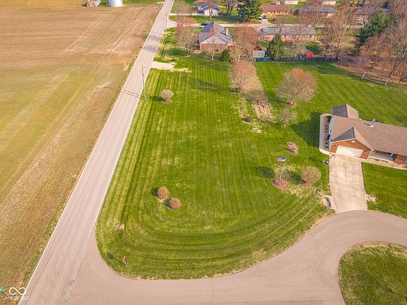 3rd image of 7000 S Artesian Ct
