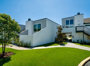 283 Avocado St APT 22, Costa Mesa, CA 92627
