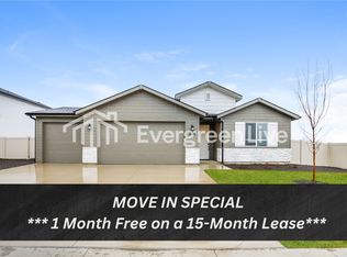 214 Ravello St, Caldwell, ID 83605