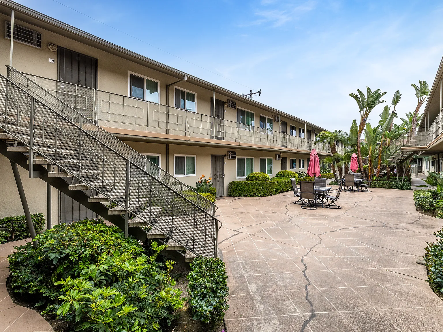 Woodruff Apartments — Photo 1