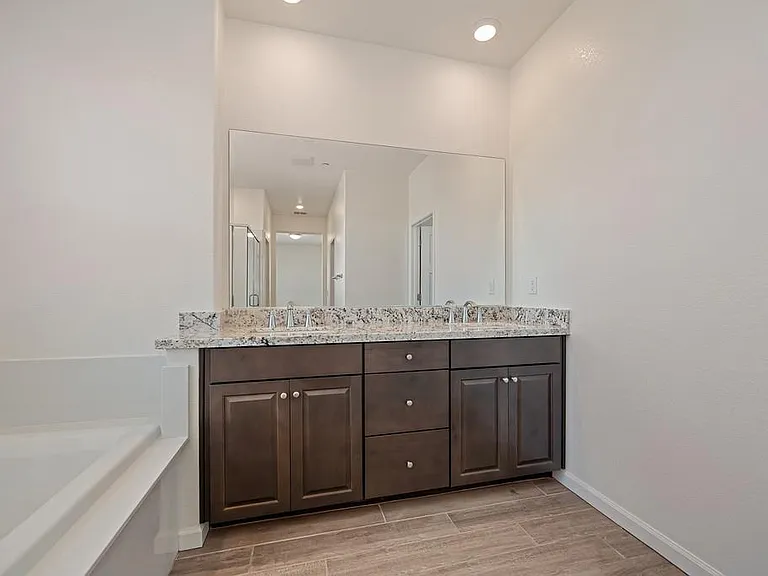 3013 Mohawk Way — Photo 8