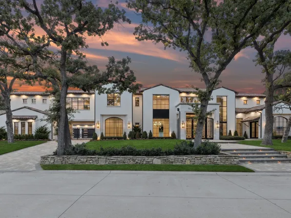 1609 Meandering Way Dr, Roanoke, TX 76262