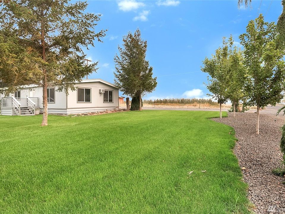 1st image of 3639 Road E NE