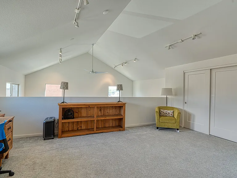 2180 W Alameda St #24 — Photo 21