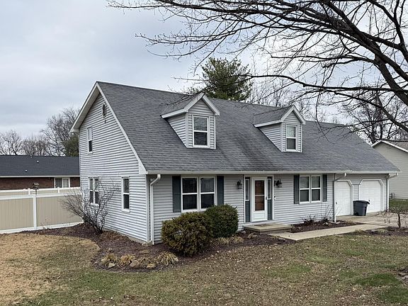 4th image of 204 Plumtree Dr