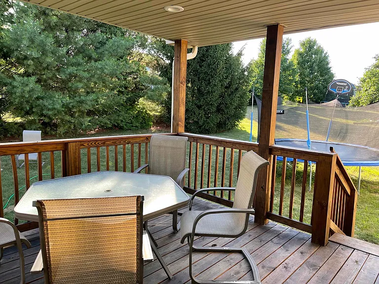 2084 Country Glenn Ln — Photo 14