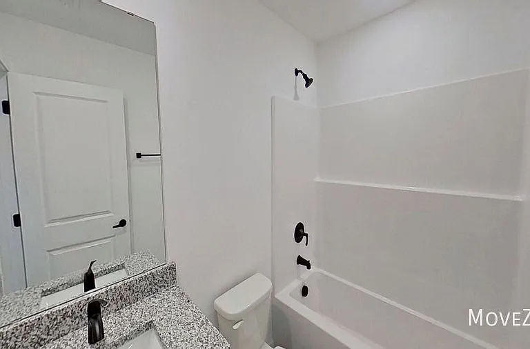 275 Vanderbilt Rd — Photo 26