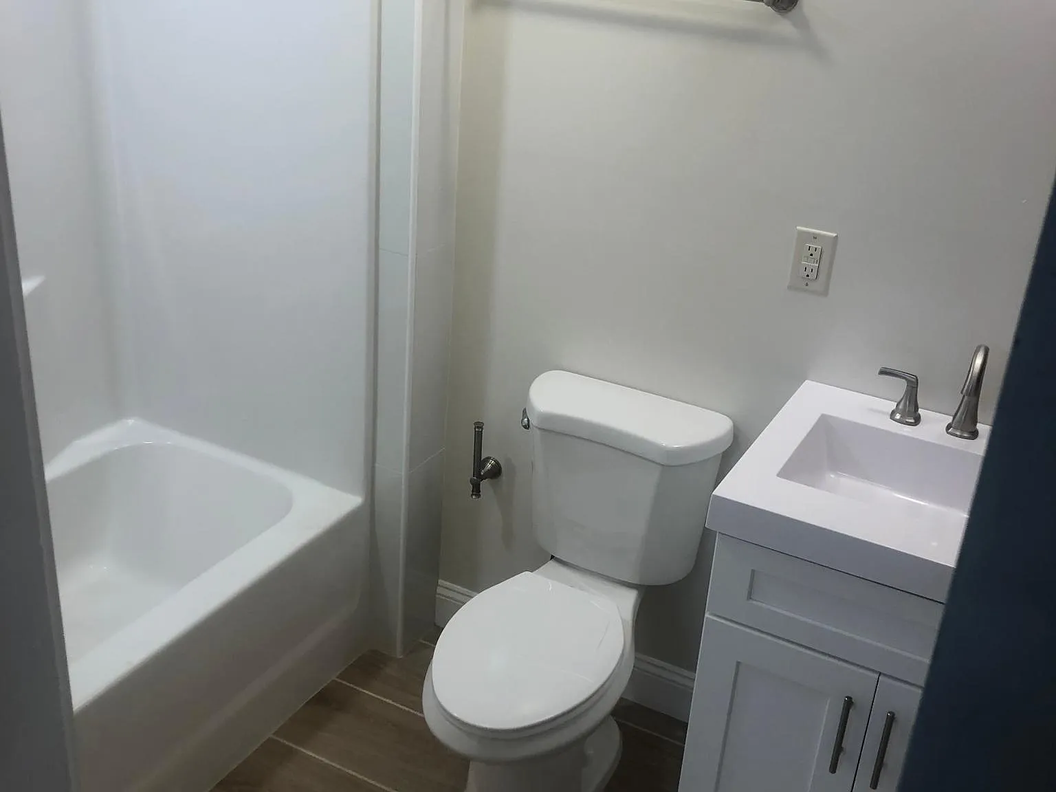 Studio, 550 sqft, $925 — Photo 1