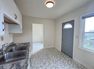 421 Cumming Ave #2, Superior, WI 54880