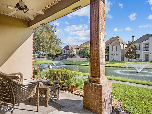 2nd image of 304 Harbor Bend Blvd #D