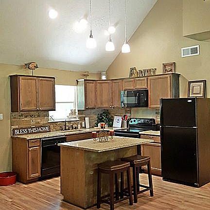 3rd image of 3845 N Fm 356
