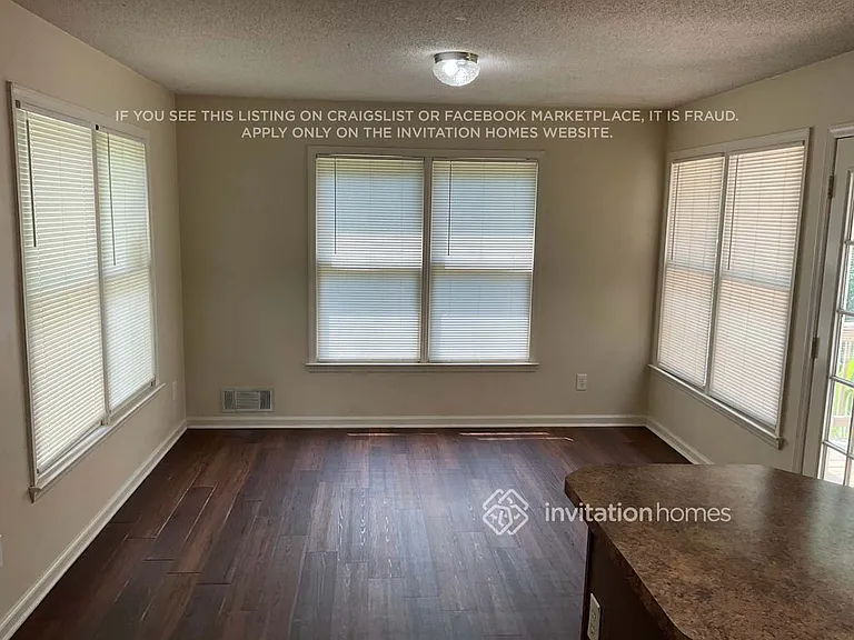 1160 Jackson Lake Rd — Photo 3