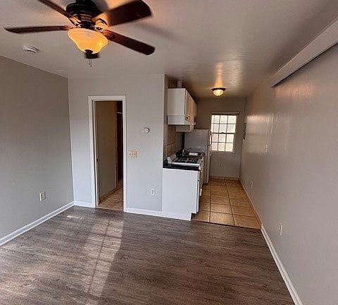 5th image of 225 S Highway 101 APT 2