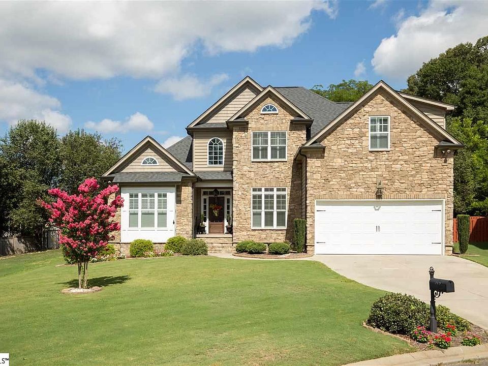 1st image of 319 Carters Creek Ct