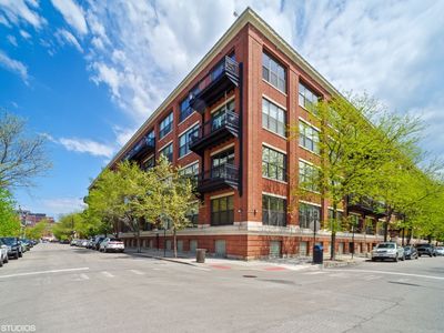 1040 W Adams St Unit 226, Chicago, IL, 60607