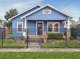 1124 Dunbar St, Houston, TX 77009