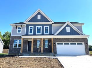 8352 Tranquil Trl, Pickerington, OH 43147