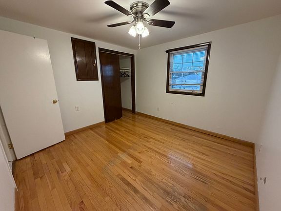 2nd image of 268 Orient Way Floor 2