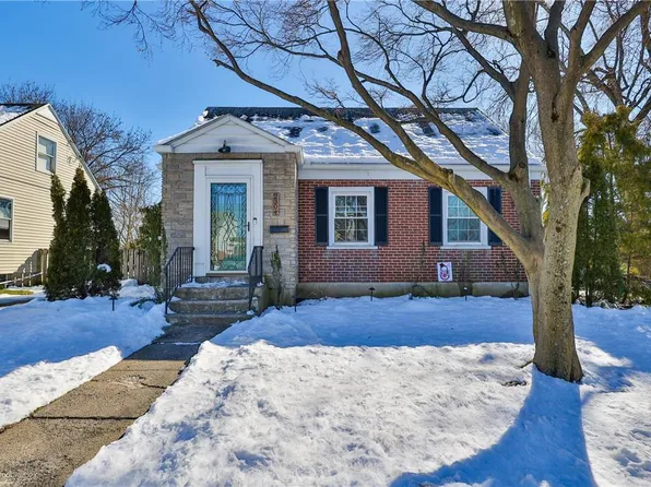 2304 E Woodlawn St, Allentown, PA 18109