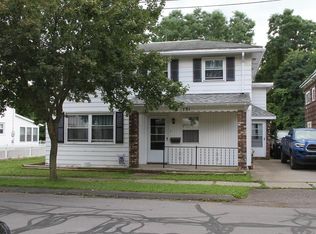 131 W William St, Bath, NY 14810