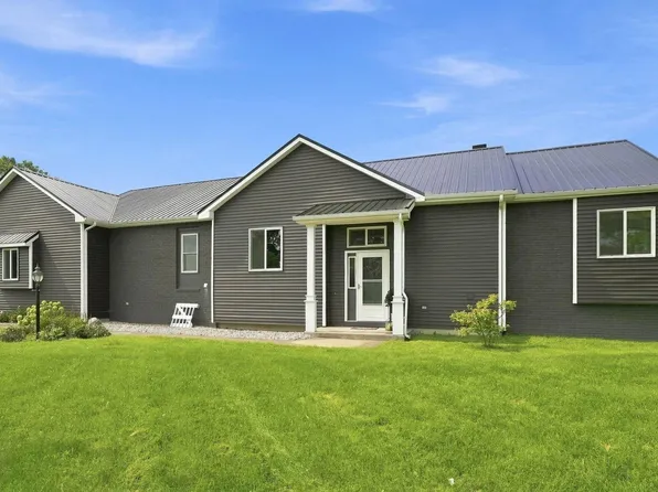 14521 Halter Rd, Leo, IN 46765