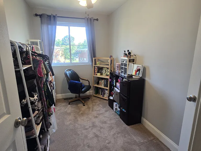5405 Seward Ave — Photo 8