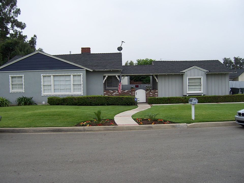 1st image of 3590 E Hillhaven Dr