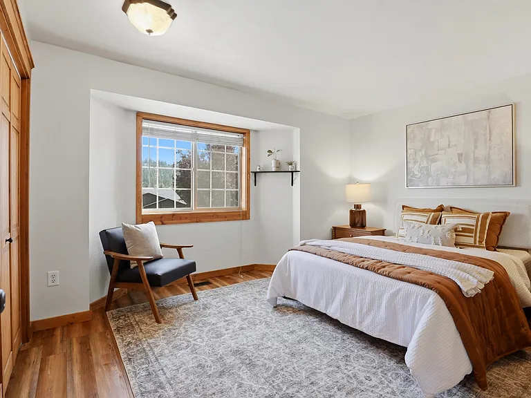 4724 S Keyes Ct — Photo 9