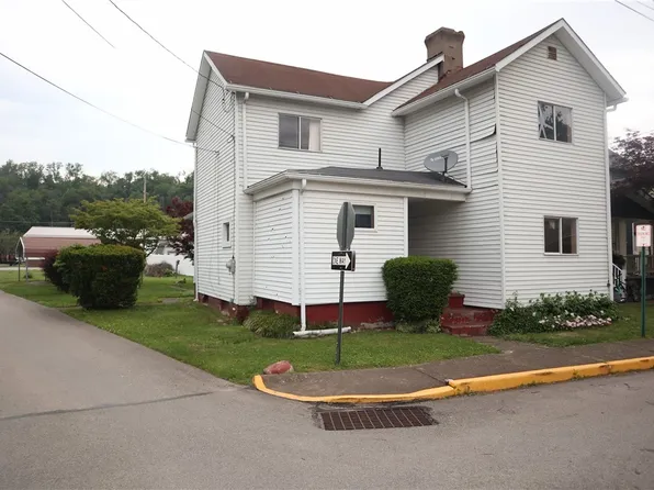 519 Underwood Ave, Roscoe, PA 15477