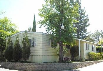 1st image of 12110 Hemlock Dr