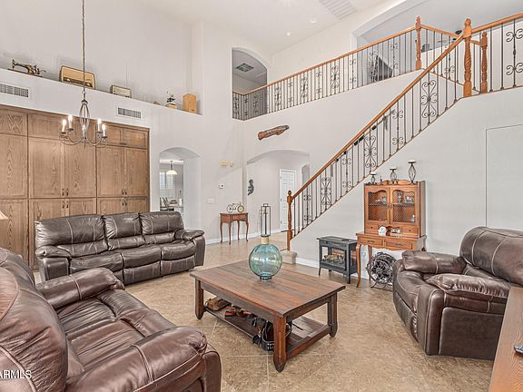 3rd image of 18048 W ONYX Avenue