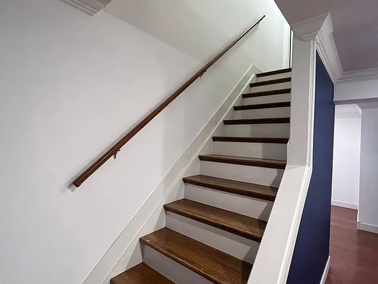2331 Bainbridge Ct — Photo 7