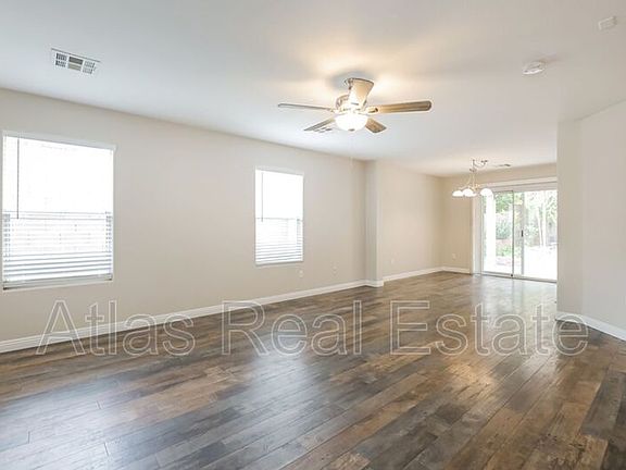 3rd image of 11103 Alora St