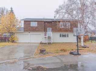 1329 Wake Forest Way, Fairbanks, AK 99709