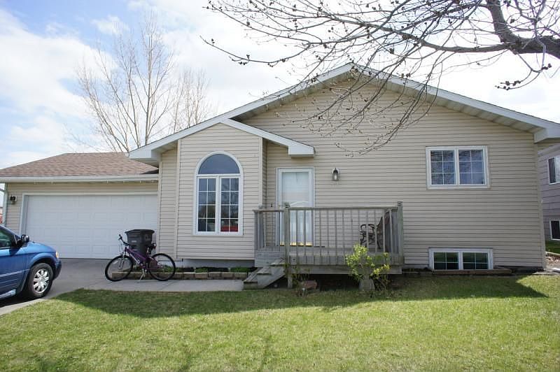 1st image of 2731 29th Ave S