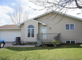2731 29th Ave S, Moorhead, MN 56560