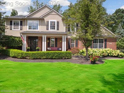 1351 Cartwright Ln, South Lyon, MI, 48178