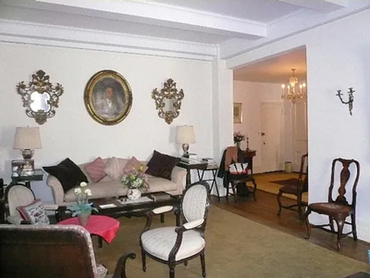 Sold by Akam Sales and Brokerage | media 13